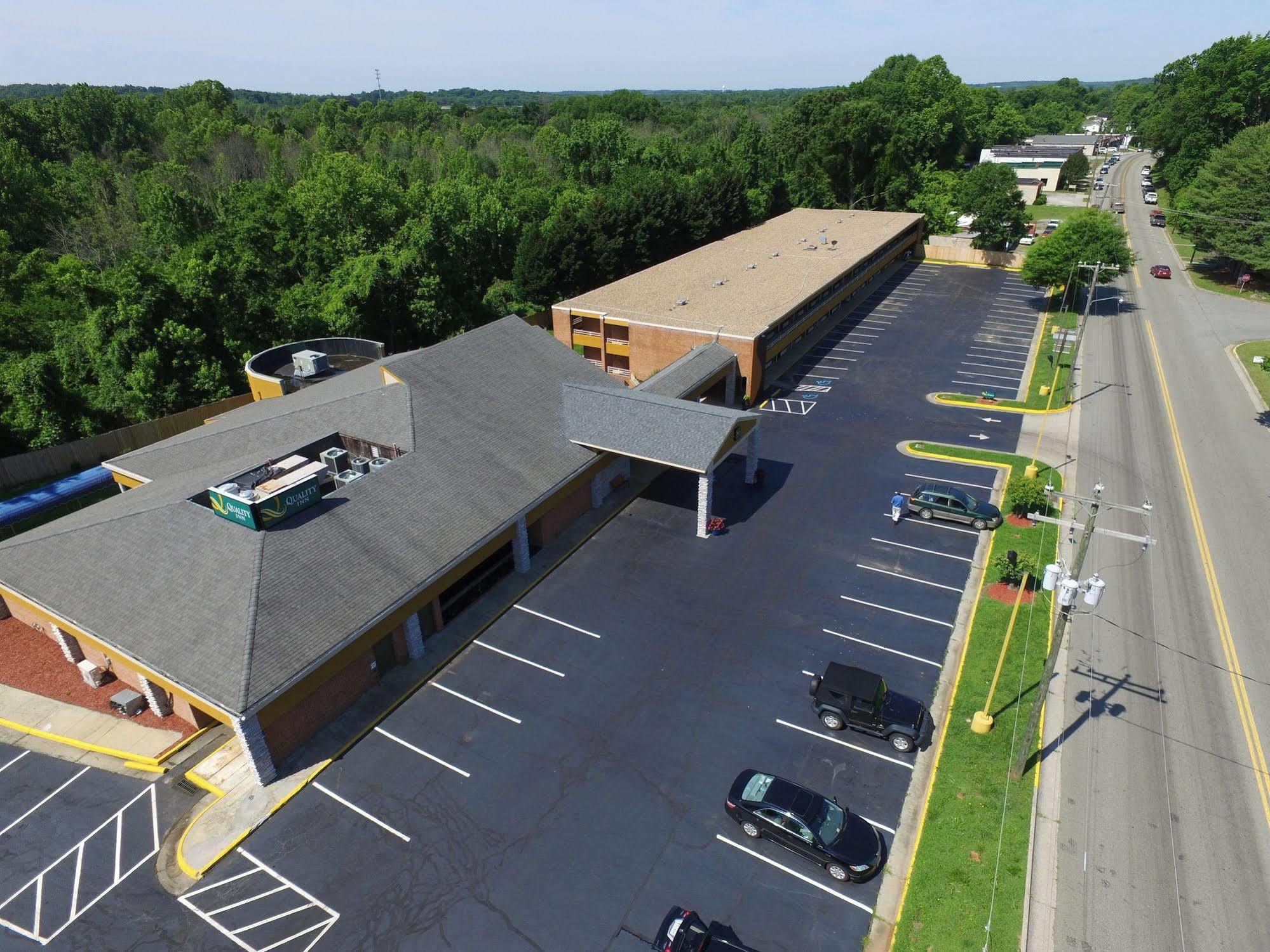 Quality Inn South Boston - Danville East Exterior foto